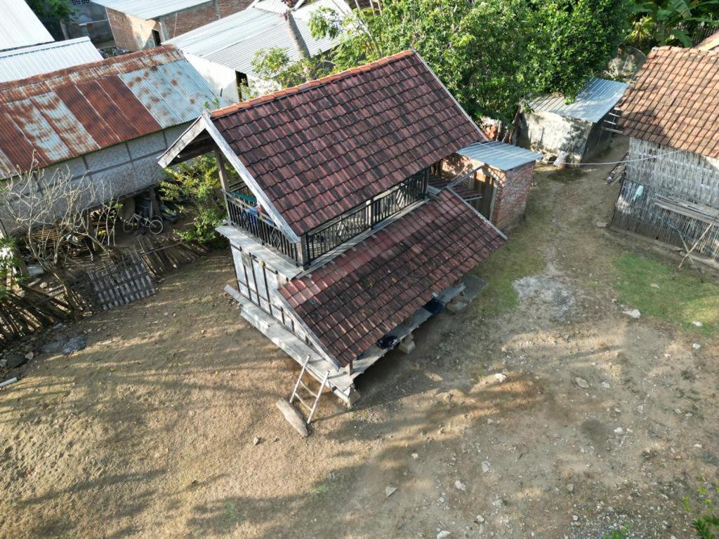 Sollo Sollo Homestay Lemonga Exterior foto